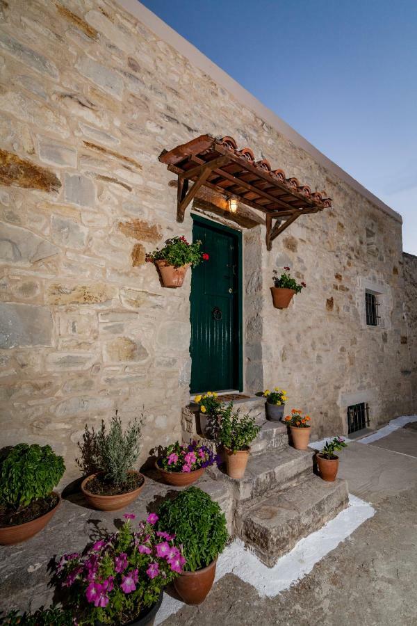 Hostal Aristidis'S Plouti Moires Exterior foto